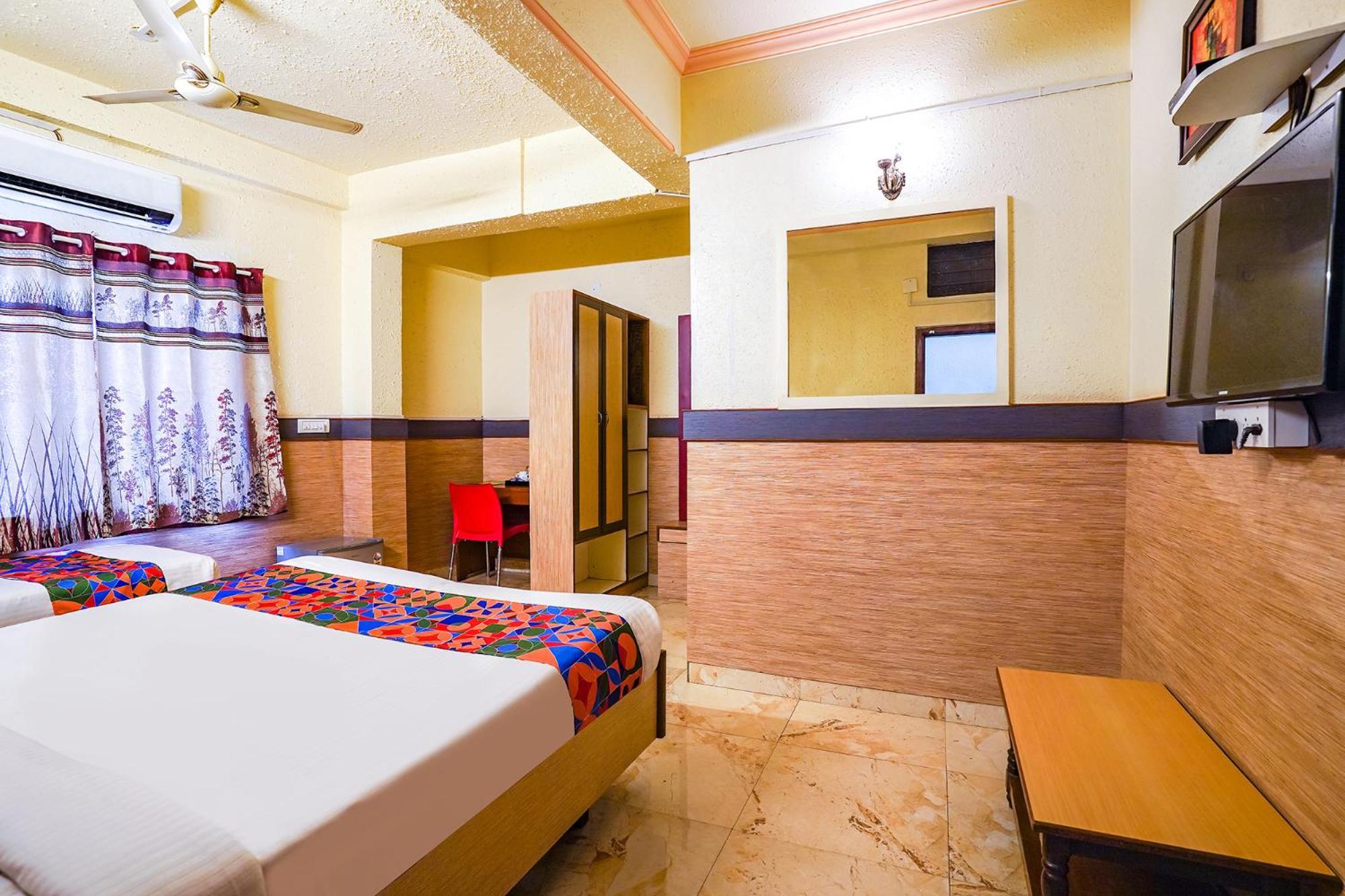 העיר בנגלור Hotel Lalbagh Gardenia מראה חיצוני תמונה