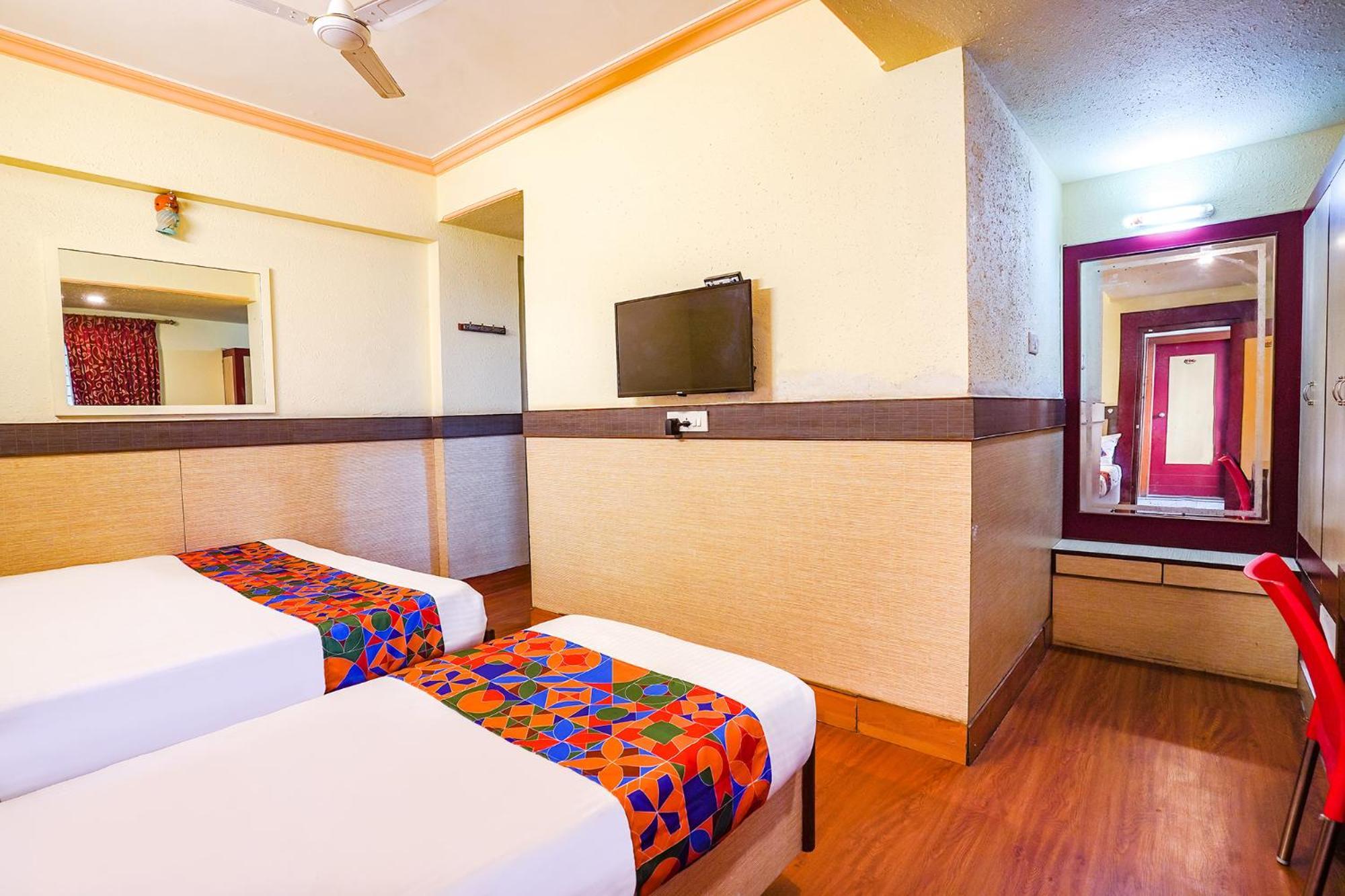 העיר בנגלור Hotel Lalbagh Gardenia מראה חיצוני תמונה