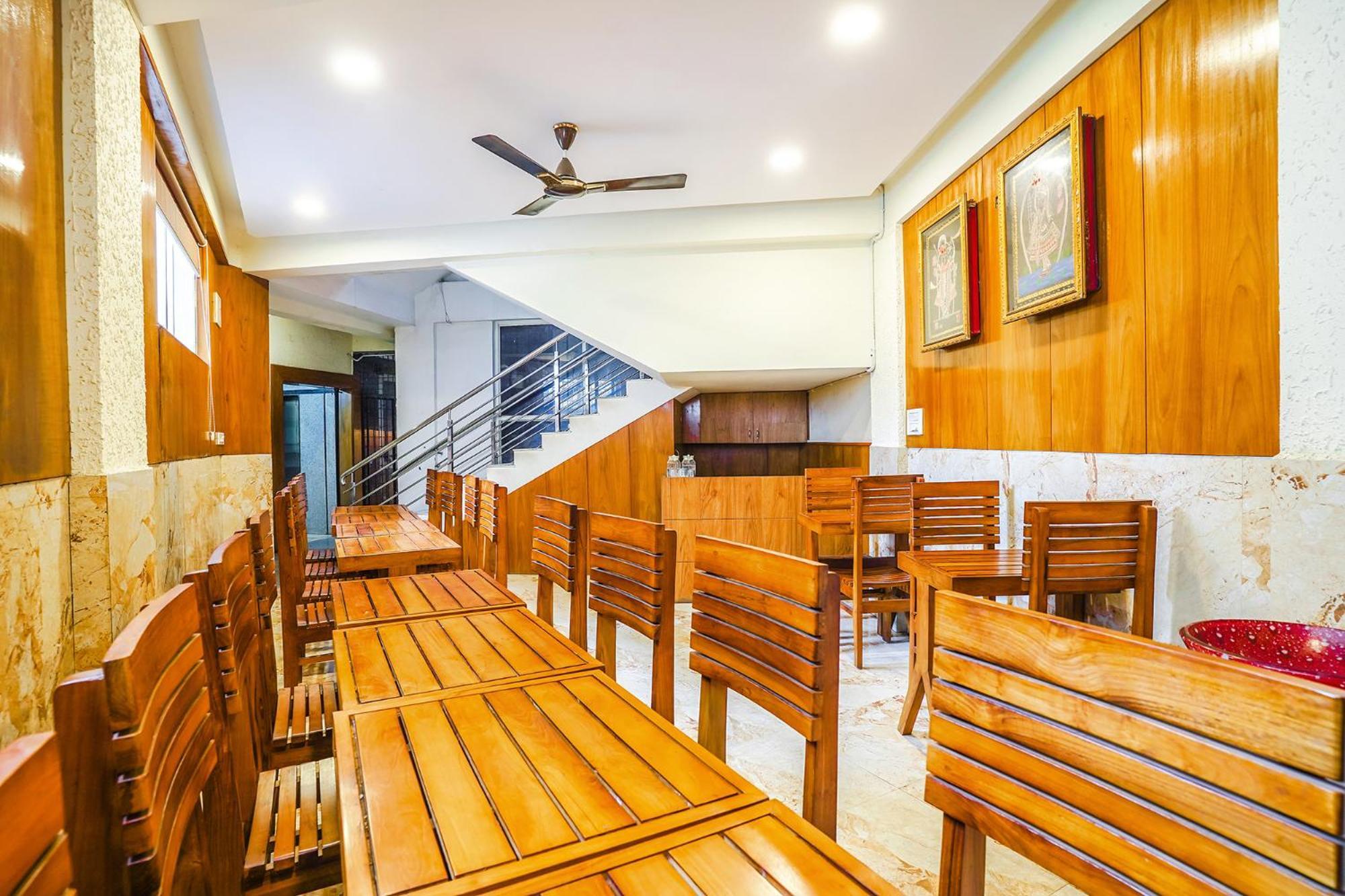 העיר בנגלור Hotel Lalbagh Gardenia מראה חיצוני תמונה