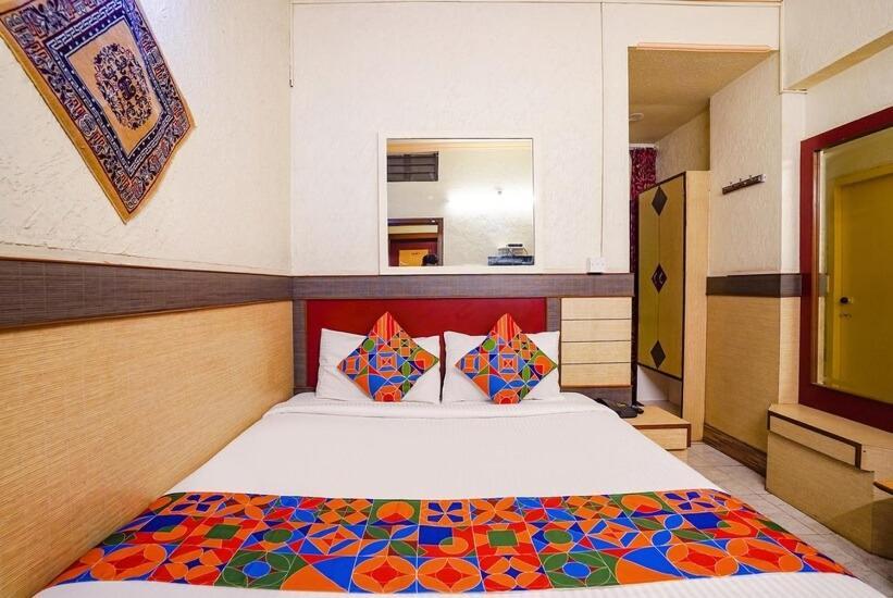 העיר בנגלור Hotel Lalbagh Gardenia חדר תמונה